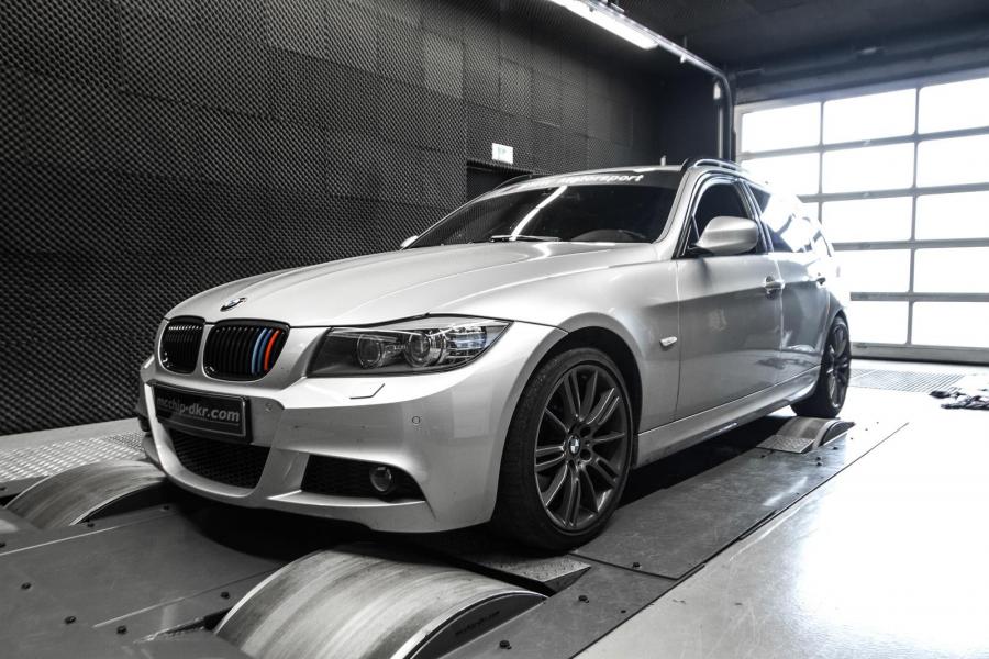  BMW 330d Touring by Mcchip-DKR 2016 года  (фото 1 из 5)